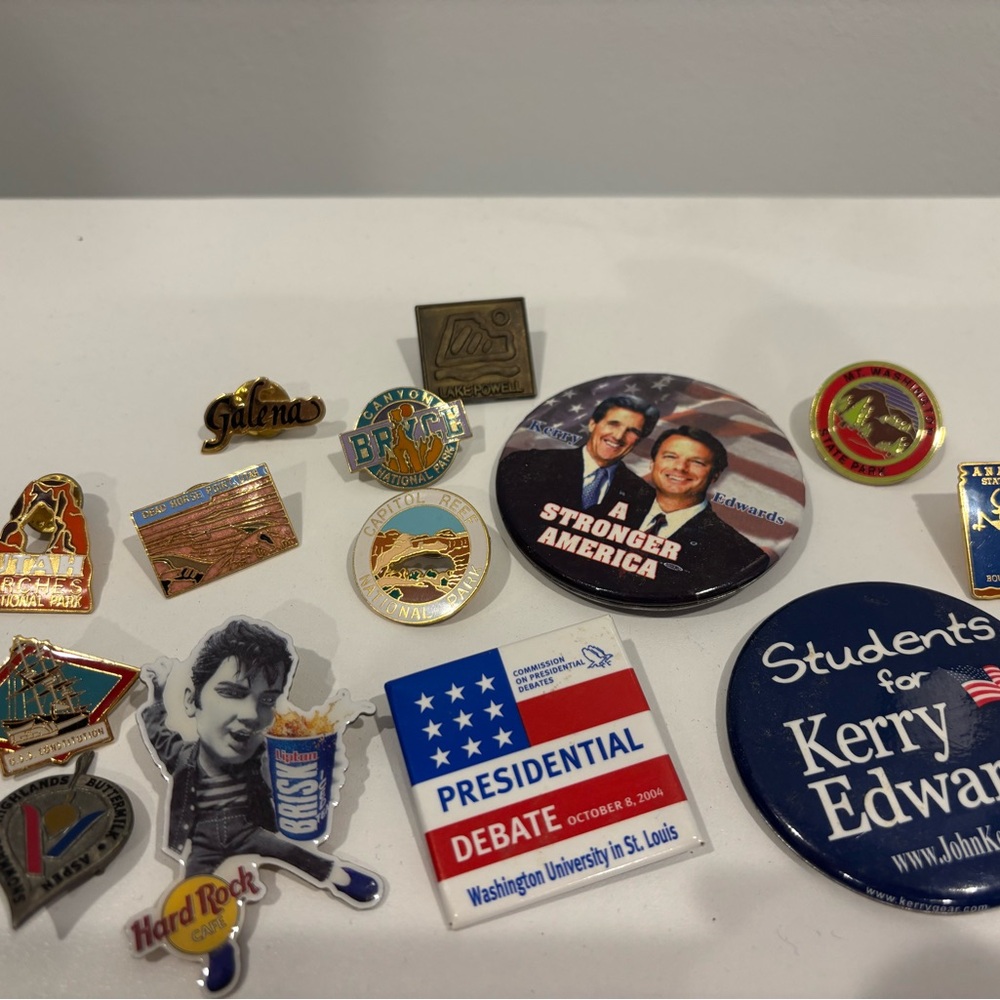 Lot of vintage and souvenir pins - most from national parks